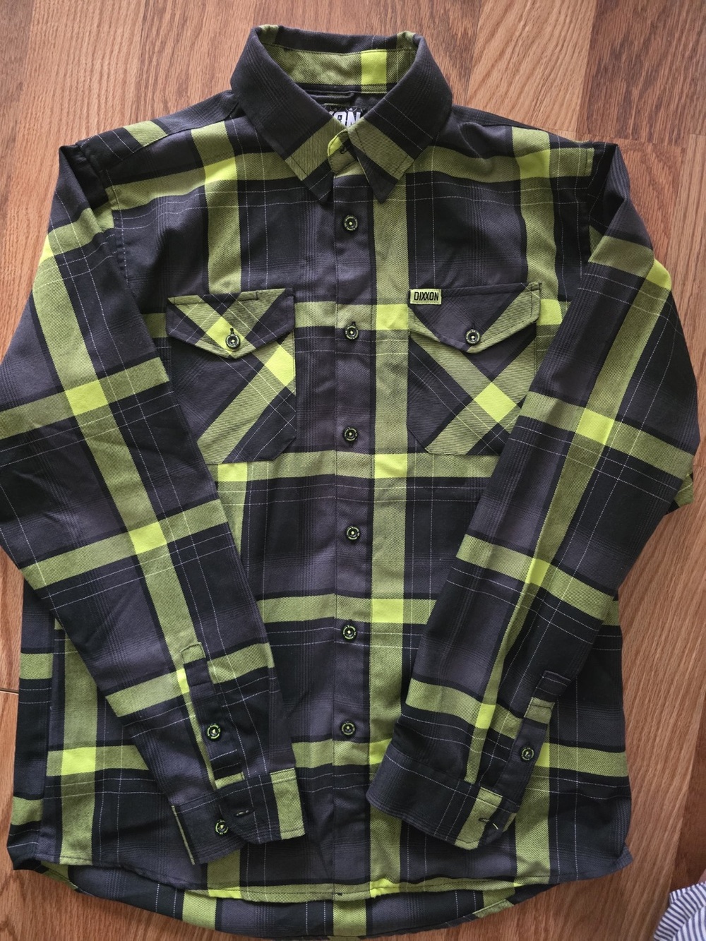 Men’s Size Large Dixxon Flannel Shirt. Dixxon Button Up Shirt. Like New Shirt - Picture 2 of 9